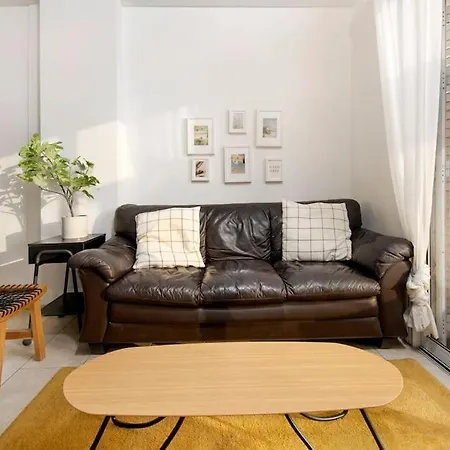 Center Floor Big Balcony 2br Close To The Daire