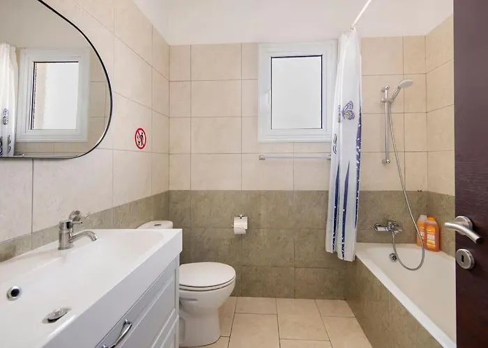 Center Floor Big Balcony 2br Close To The *